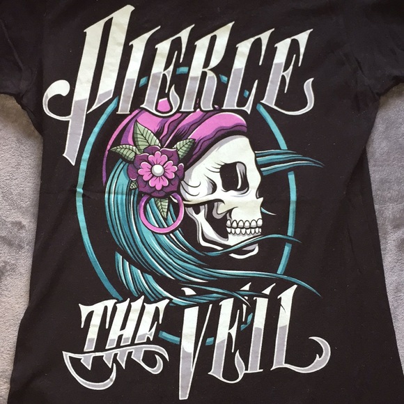 Pierce The Veil tee - Picture 2 of 5